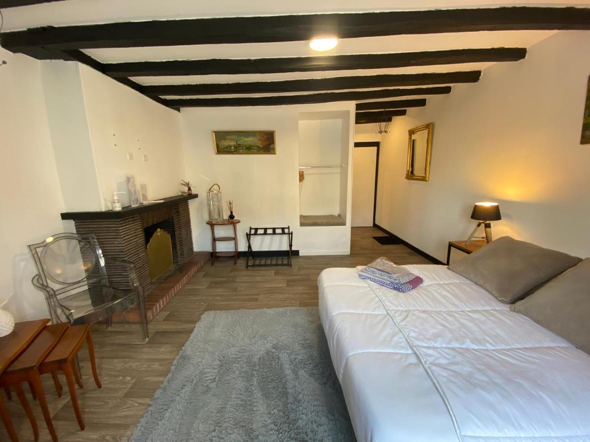 Chambre & Salle De Bain Privee - Lv 33 Argenton Sur Creuse Екстер'єр фото
